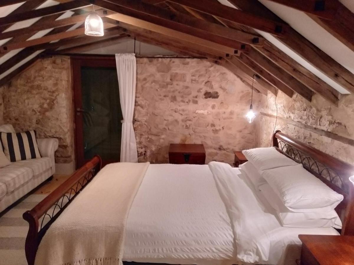Morialta Barns Bed and Breakfast Norton Summit Exteriör bild