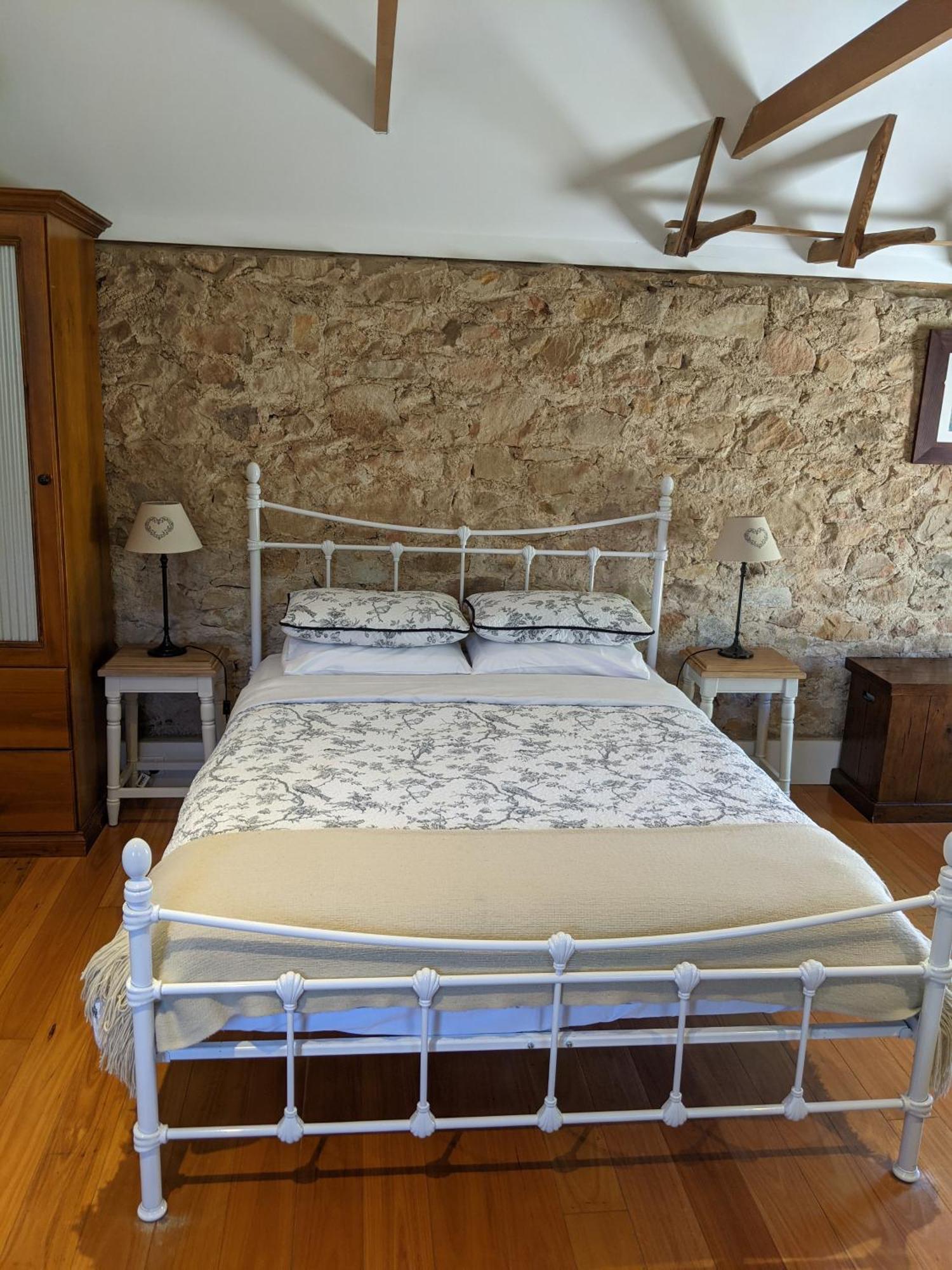 Morialta Barns Bed and Breakfast Norton Summit Exteriör bild