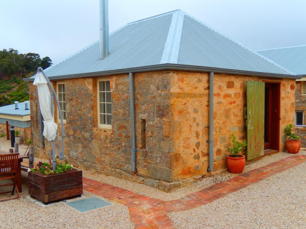 Morialta Barns Bed and Breakfast Norton Summit Exteriör bild